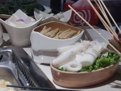 -海底捞火锅鲜切牛肉主题店(长寿路店)