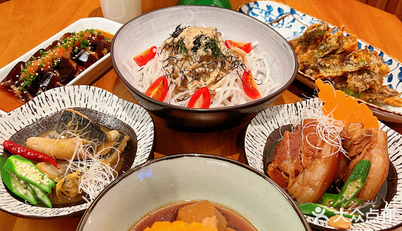 发现食物的99种味道｜今天吃了一大碗冲绳炖肉拌饭