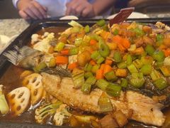 -里岛烤鱼(东港凯虹广场店)