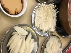-月圆火锅(宁海东路二店)