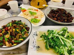 -蔼若春.传承三十年云南菜(金碧公园店)