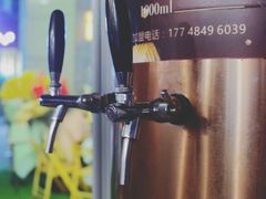 -不误正夜精酿啤酒馆(新华公园店)