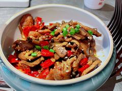 江湖花椒鸭-辣尚瘾·烤鱼·新川菜(交大直营店)