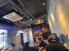 -小小河边鱼(天润城店)