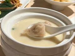 -成隆行·蟹王府(淮海店)