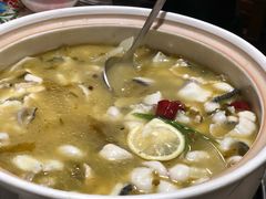 -臻吃客主题餐厅(人民路店)