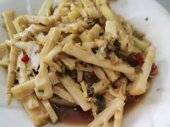 -天乐农家鱼头王(天目湖店)