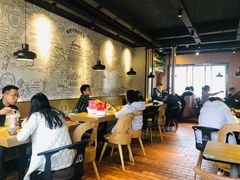 大堂-姐弟俩土豆粉(西安小寨店)