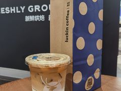 -瑞幸咖啡(凯德龙之梦莘庄店)