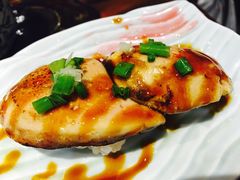 鹅肝握寿司-石屋料理(南京西路店)