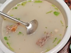 -梅利汴京烤鸭•开封豫菜地标店(东大街店)