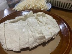 -苗家恒灵酸汤鱼-跳水牛肉连锁店(凯里总店)