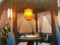 -荷塘秋月·本帮江浙菜(国权路店)