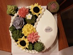半面多肉植物生日蛋糕-BON CAKE(华贸购物中心店)