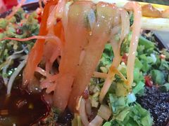 -椒点传统串串香