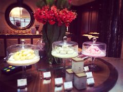 iphone_upload_pic-LONG BAR 廊吧(外滩华尔道夫酒店)