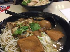 -鑫花溪牛肉米粉(凤凰街创始总店)