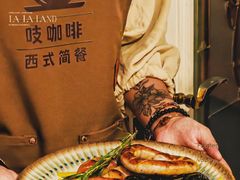 -吱咖啡西式简餐