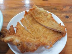 炸猪排-潘国仙耳光馄饨(黄家阙路店)