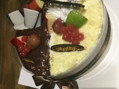 -皇冠幸福里动物奶油生日蛋糕(万达店)