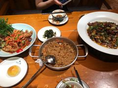 -老滇山寨•云南特色菜•地方菜•民族风情歌舞表演(金碧店)