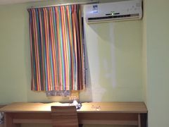 -7天酒店·西安凤城二路市图书馆地铁站店