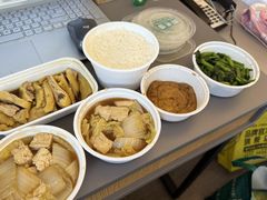 -老乡鸡(上海巴黎春天浦建店)