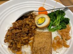-弄堂咪道-饭香·面香·馄饨香(钦州北路田尚坊店)
