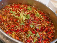 -蛙两只美蛙鱼头火锅(恒茂店)