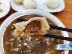 网红牛肉锅贴-张小文胡辣汤(龙柏新村店)