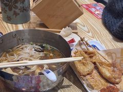-魔都三兄弟酸辣粉·蘸卤炸串(虹桥万科店)