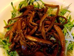 山珍翡翠苗-新大咀港式茶餐厅(宝山万达店)