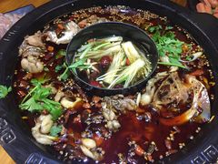 -味仙疯美蛙鱼头(清扬路总店)