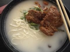 -虹桥机场V2贵宾休息室