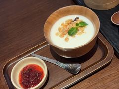 -银米·云南传统过桥米线(双廊黑金冠店)
