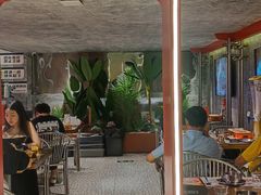 -神府路壹号·海鲜烧烤·砂锅粥·锅物(三坊七巷店)