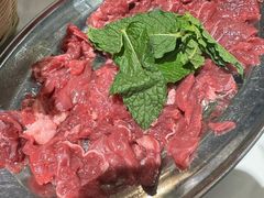 -王奋斗贵州酸汤牛肉火锅