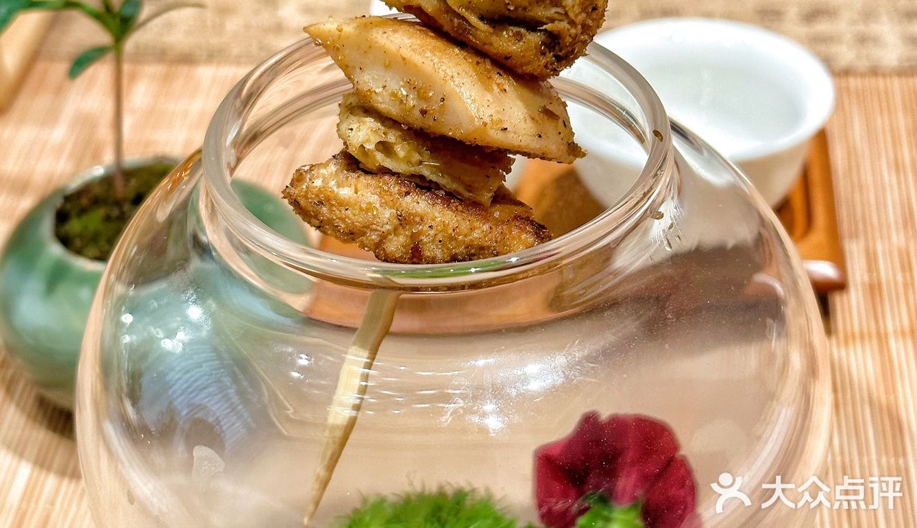 在茶馆中炫个仪式感🈵️满的素食美味～