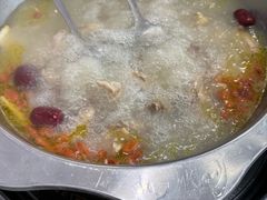 -光头药膳鸡(莱茵小镇店)
