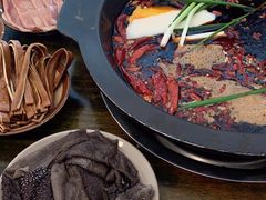 -黄潇洒老火锅(九眼桥宏济巷店)