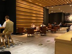 -星巴克臻选(郑州国贸360广场店)