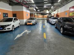 -绿地东海岸-地下停车场