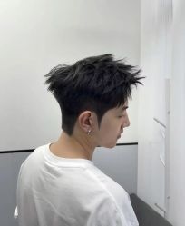 -ONE·男士国潮·美式渐变·理发馆·BARBER SHOP