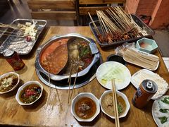 -成都玉林串串香火锅(三八店)