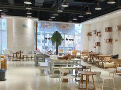 -藏猫猫咖啡主题馆(中央大道店)