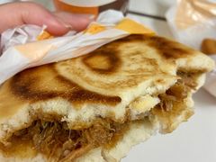 -麦当劳(乳山路店)