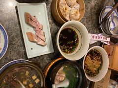 天王烤鸭包-南京大牌档(香港广场店)