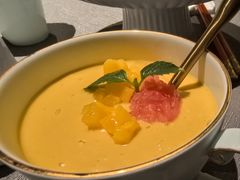 -左庭右院鲜牛肉火锅黑金店(陆家嘴中心店)
