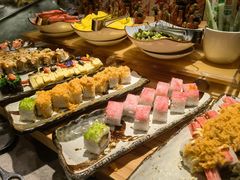 -前海华侨城JW万豪酒店·都会尚膳自助餐厅·牛排海鲜酒水畅飨