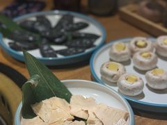 -炼火烤肉店